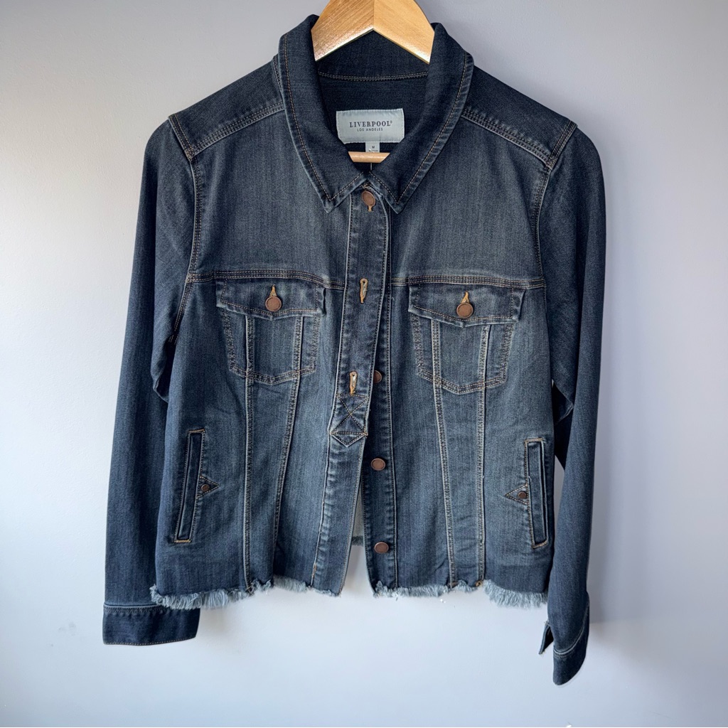 Liverpool Los Angeles Denim Jacket Women’s Raw Hem Dark Wash Nwt | Size M